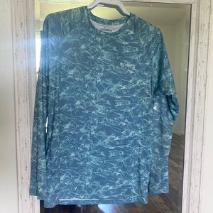 Columbia fishing shirt